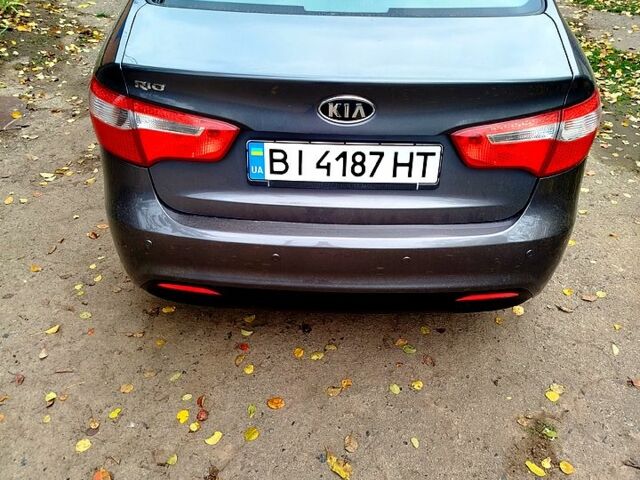 Серый Киа Рио, объемом двигателя 1.6 л и пробегом 189 тыс. км за 7299 $, фото 5 на Automoto.ua