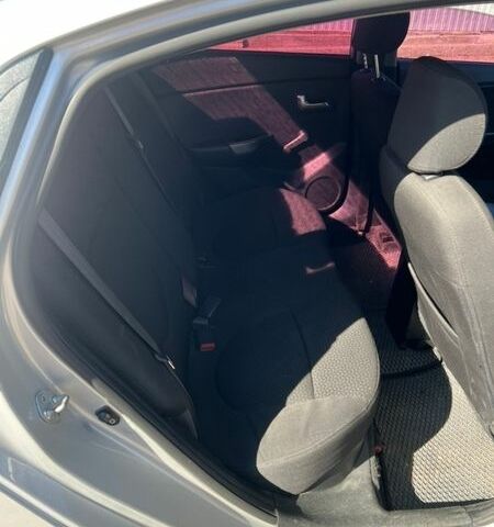 Серый Киа Рио, объемом двигателя 1.4 л и пробегом 247 тыс. км за 6400 $, фото 12 на Automoto.ua