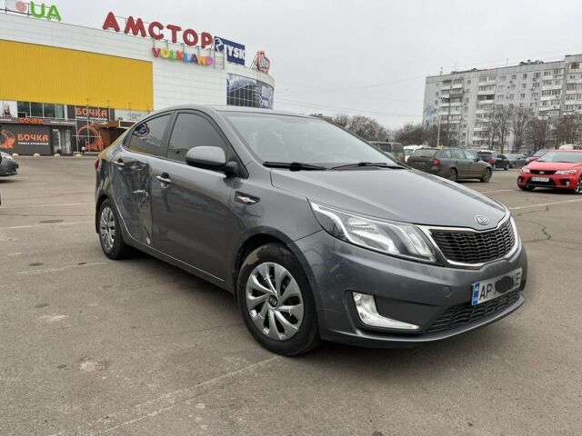 Серый Киа Рио, объемом двигателя 1.4 л и пробегом 223 тыс. км за 5650 $, фото 2 на Automoto.ua