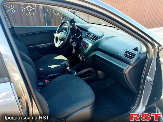 Серый Киа Рио, объемом двигателя 1.4 л и пробегом 99 тыс. км за 7100 $, фото 7 на Automoto.ua