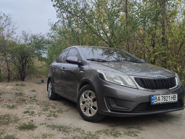 Серый Киа Рио, объемом двигателя 1.4 л и пробегом 170 тыс. км за 5496 $, фото 3 на Automoto.ua