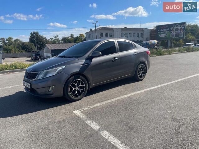 Сірий Кіа Ріо, об'ємом двигуна 1.4 л та пробігом 219 тис. км за 5900 $, фото 10 на Automoto.ua