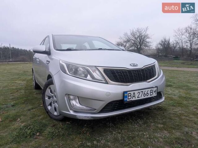 Серый Киа Рио, объемом двигателя 1.4 л и пробегом 167 тыс. км за 6700 $, фото 2 на Automoto.ua