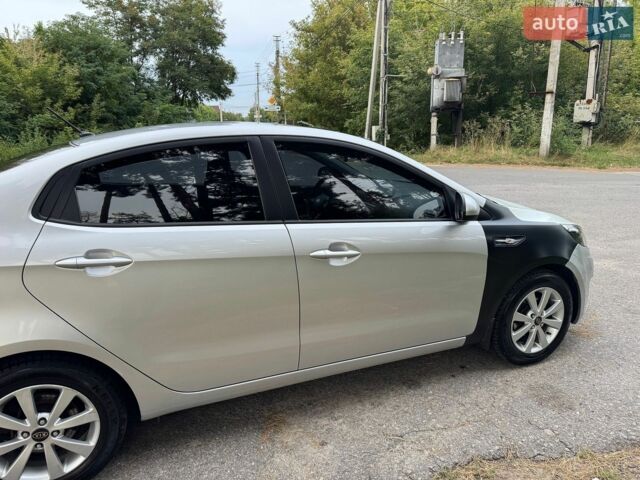 Сірий Кіа Ріо, об'ємом двигуна 1.6 л та пробігом 95 тис. км за 5700 $, фото 8 на Automoto.ua