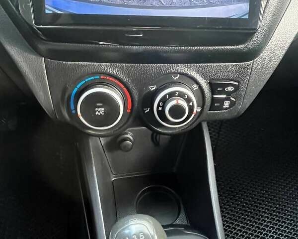 Серый Киа Рио, объемом двигателя 1.4 л и пробегом 190 тыс. км за 7000 $, фото 15 на Automoto.ua