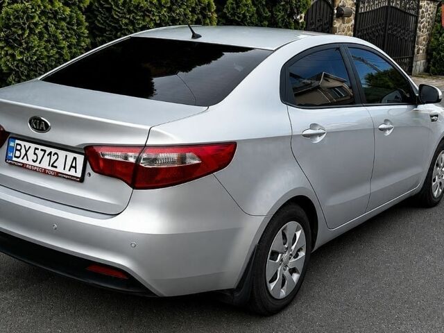 Сірий Кіа Ріо, об'ємом двигуна 1.4 л та пробігом 209 тис. км за 6100 $, фото 3 на Automoto.ua