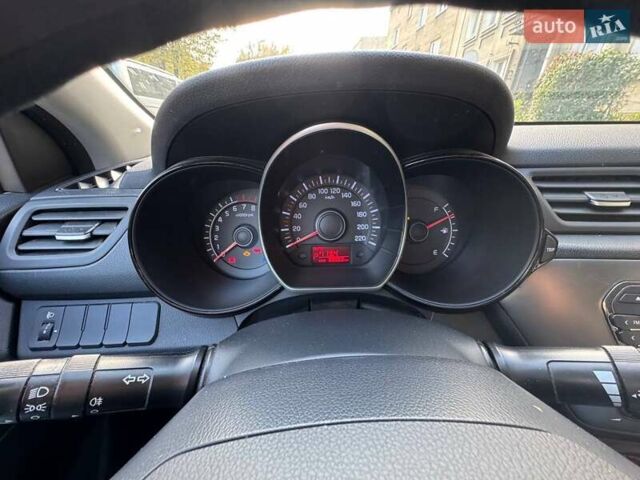 Сірий Кіа Ріо, об'ємом двигуна 1.4 л та пробігом 84 тис. км за 7800 $, фото 5 на Automoto.ua