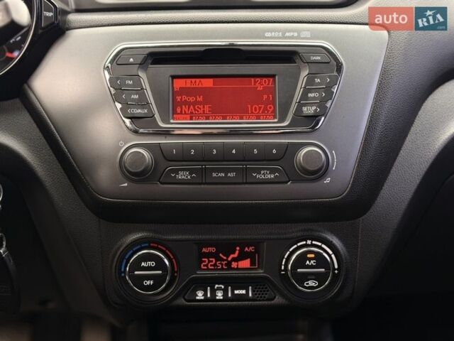 Серый Киа Рио, объемом двигателя 1.59 л и пробегом 180 тыс. км за 7300 $, фото 11 на Automoto.ua