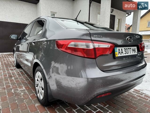 Серый Киа Рио, объемом двигателя 1.4 л и пробегом 82 тыс. км за 9200 $, фото 6 на Automoto.ua