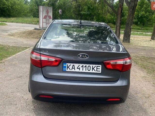 Серый Киа Рио, объемом двигателя 1.6 л и пробегом 249 тыс. км за 8600 $, фото 11 на Automoto.ua