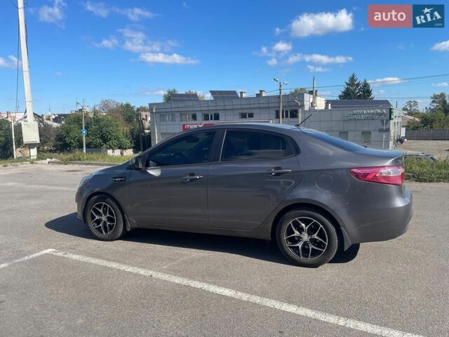 Сірий Кіа Ріо, об'ємом двигуна 1.4 л та пробігом 219 тис. км за 5900 $, фото 8 на Automoto.ua