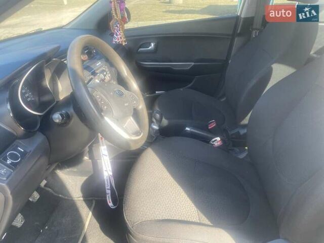 Серый Киа Рио, объемом двигателя 1.4 л и пробегом 150 тыс. км за 6500 $, фото 10 на Automoto.ua