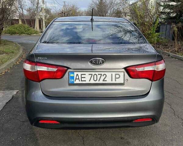 Серый Киа Рио, объемом двигателя 1.4 л и пробегом 171 тыс. км за 7300 $, фото 7 на Automoto.ua