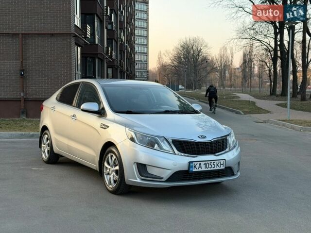 Сірий Кіа Ріо, об'ємом двигуна 1.4 л та пробігом 259 тис. км за 6300 $, фото 1 на Automoto.ua