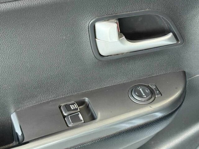 Серый Киа Рио, объемом двигателя 1.4 л и пробегом 200 тыс. км за 6840 $, фото 9 на Automoto.ua