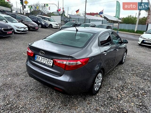 Серый Киа Рио, объемом двигателя 1.4 л и пробегом 168 тыс. км за 6300 $, фото 5 на Automoto.ua