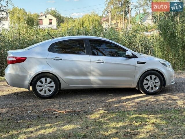 Серый Киа Рио, объемом двигателя 1.6 л и пробегом 172 тыс. км за 7900 $, фото 4 на Automoto.ua