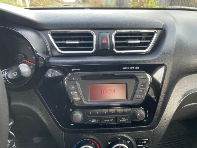 Сірий Кіа Ріо, об'ємом двигуна 1.4 л та пробігом 170 тис. км за 5999 $, фото 18 на Automoto.ua