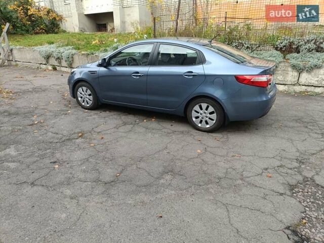 Сірий Кіа Ріо, об'ємом двигуна 1.59 л та пробігом 49 тис. км за 8750 $, фото 4 на Automoto.ua