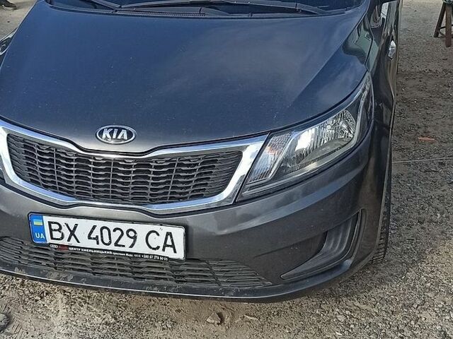 Серый Киа Рио, объемом двигателя 1.4 л и пробегом 143 тыс. км за 2500 $, фото 4 на Automoto.ua