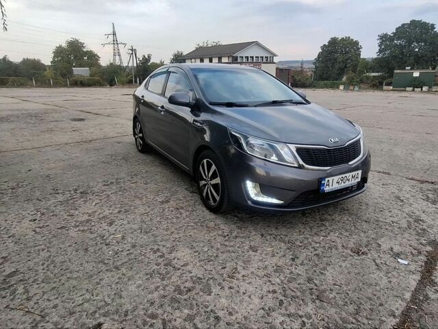 Серый Киа Рио, объемом двигателя 1.4 л и пробегом 125 тыс. км за 7500 $, фото 12 на Automoto.ua