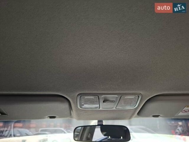 Сірий Кіа Ріо, об'ємом двигуна 1.4 л та пробігом 250 тис. км за 7400 $, фото 24 на Automoto.ua