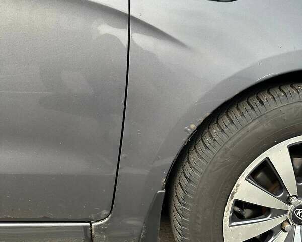 Серый Киа Рио, объемом двигателя 1.4 л и пробегом 320 тыс. км за 7100 $, фото 21 на Automoto.ua