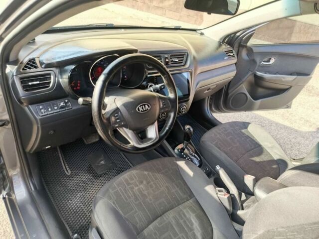 Серый Киа Рио, объемом двигателя 1.6 л и пробегом 177 тыс. км за 6904 $, фото 11 на Automoto.ua