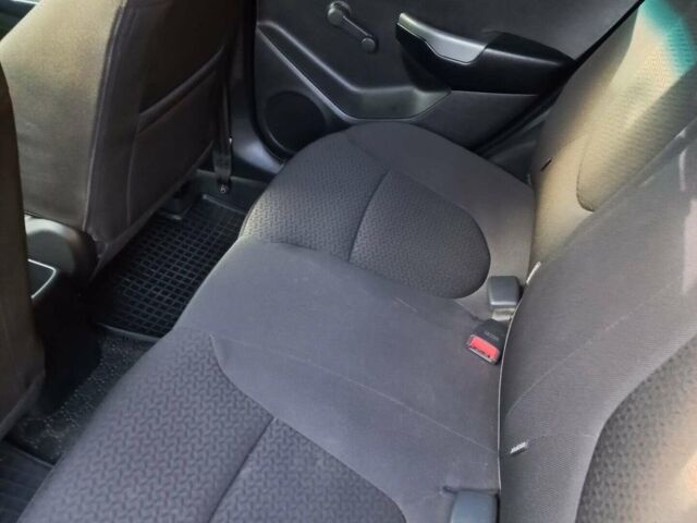 Серый Киа Рио, объемом двигателя 1.4 л и пробегом 53 тыс. км за 8300 $, фото 2 на Automoto.ua