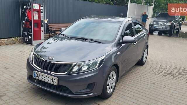 Серый Киа Рио, объемом двигателя 1.4 л и пробегом 150 тыс. км за 8600 $, фото 1 на Automoto.ua
