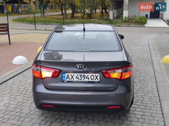 Киа Рио 2013 в Харькове на Automoto.ua Серый Киа Рио, объемом двигателя 1.6 л и пробегом 146 тыс. км за 8200 $, фото 13 на Automoto.ua