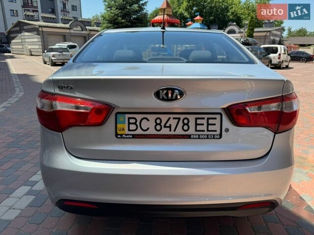 Сірий Кіа Ріо, об'ємом двигуна 1.4 л та пробігом 113 тис. км за 8350 $, фото 83 на Automoto.ua