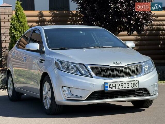 Серый Киа Рио, объемом двигателя 1.59 л и пробегом 131 тыс. км за 8800 $, фото 16 на Automoto.ua
