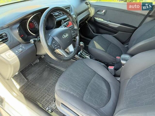 Серый Киа Рио, объемом двигателя 1.59 л и пробегом 131 тыс. км за 8800 $, фото 49 на Automoto.ua