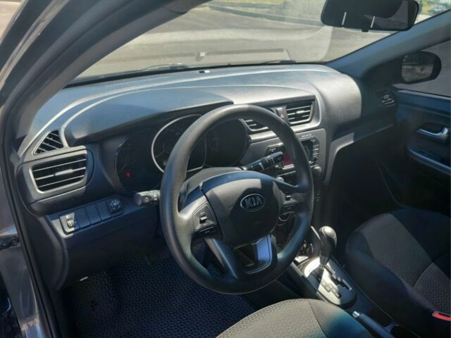 Серый Киа Рио, объемом двигателя 1.4 л и пробегом 98 тыс. км за 8564 $, фото 5 на Automoto.ua