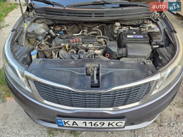 Серый Киа Рио, объемом двигателя 1.4 л и пробегом 188 тыс. км за 8500 $, фото 14 на Automoto.ua