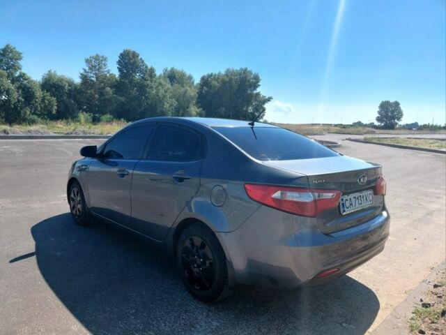 Серый Киа Рио, объемом двигателя 1.4 л и пробегом 98 тыс. км за 8564 $, фото 3 на Automoto.ua