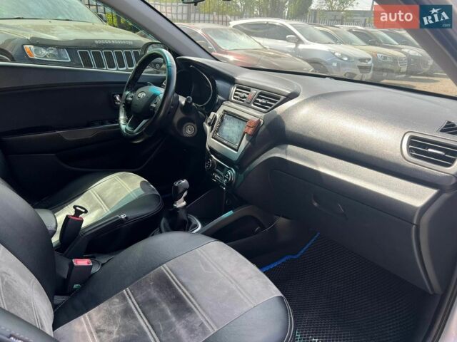 Сірий Кіа Ріо, об'ємом двигуна 1.6 л та пробігом 232 тис. км за 7699 $, фото 19 на Automoto.ua