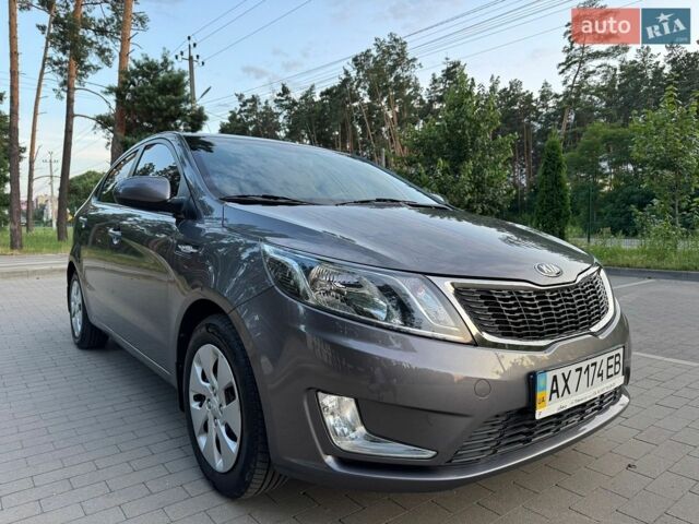 Серый Киа Рио, объемом двигателя 1.4 л и пробегом 87 тыс. км за 8950 $, фото 19 на Automoto.ua