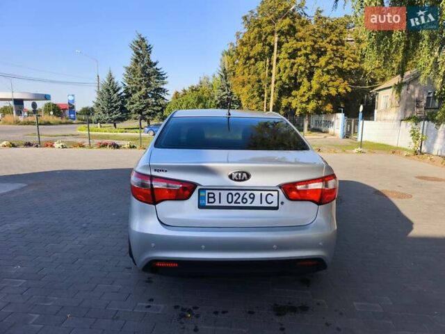 Серый Киа Рио, объемом двигателя 1.4 л и пробегом 172 тыс. км за 9200 $, фото 5 на Automoto.ua