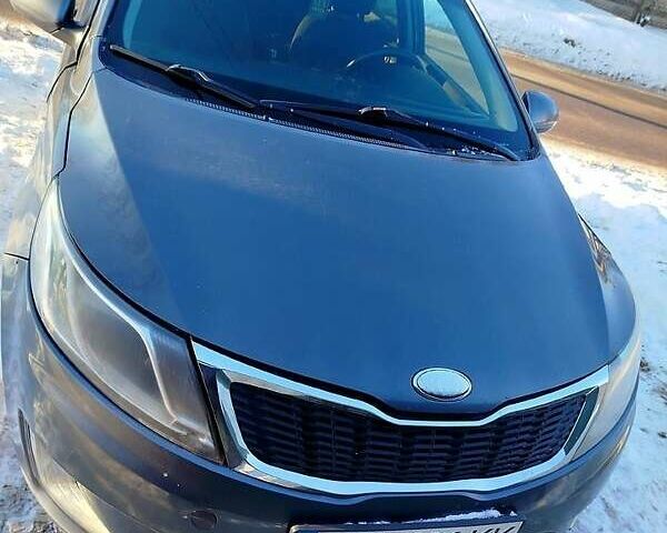 Серый Киа Рио, объемом двигателя 1.4 л и пробегом 25 тыс. км за 5500 $, фото 8 на Automoto.ua