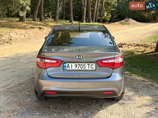 Серый Киа Рио, объемом двигателя 1.4 л и пробегом 107 тыс. км за 8200 $, фото 12 на Automoto.ua