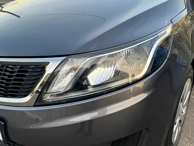 Серый Киа Рио, объемом двигателя 1.4 л и пробегом 103 тыс. км за 9000 $, фото 8 на Automoto.ua