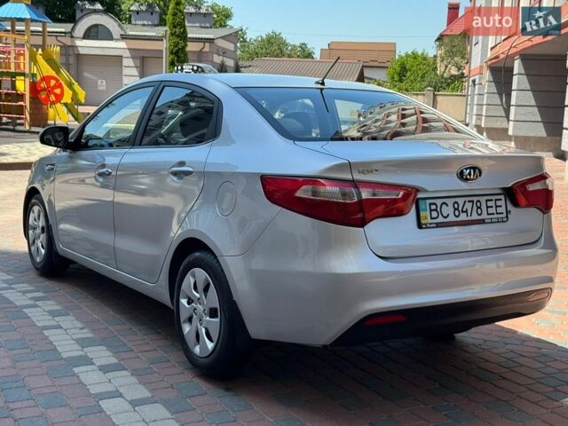 Сірий Кіа Ріо, об'ємом двигуна 1.4 л та пробігом 113 тис. км за 8350 $, фото 10 на Automoto.ua
