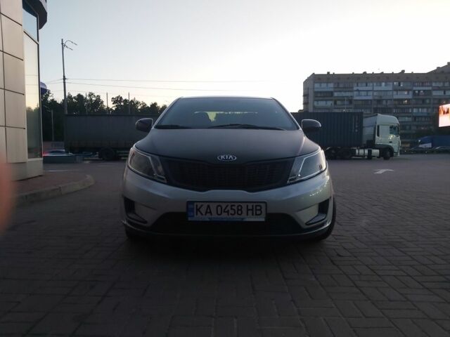 Серый Киа Рио, объемом двигателя 1.4 л и пробегом 312 тыс. км за 6900 $, фото 1 на Automoto.ua