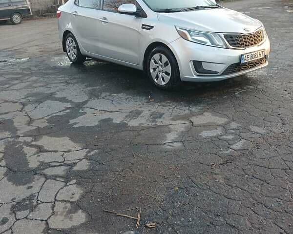 Сірий Кіа Ріо, об'ємом двигуна 1.4 л та пробігом 88 тис. км за 8400 $, фото 3 на Automoto.ua