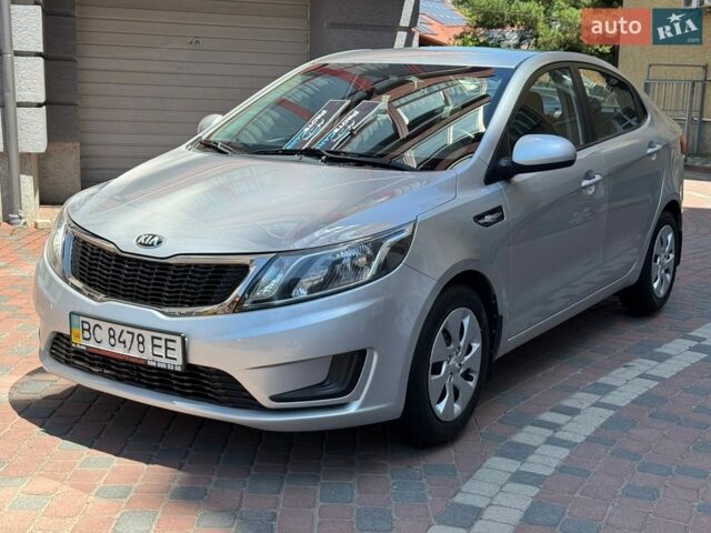 Сірий Кіа Ріо, об'ємом двигуна 1.4 л та пробігом 113 тис. км за 8350 $, фото 4 на Automoto.ua