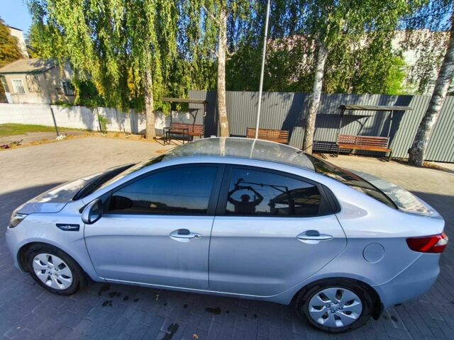 Серый Киа Рио, объемом двигателя 1.4 л и пробегом 175 тыс. км за 8100 $, фото 9 на Automoto.ua