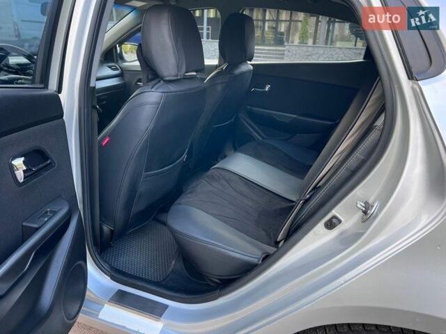 Серый Киа Рио, объемом двигателя 1.6 л и пробегом 292 тыс. км за 6700 $, фото 17 на Automoto.ua