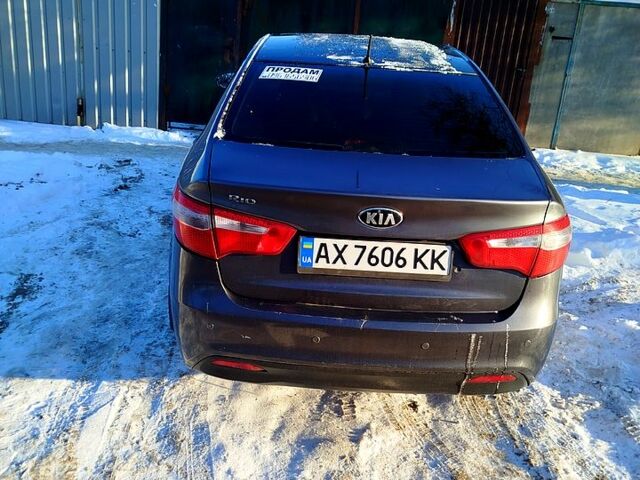Серый Киа Рио, объемом двигателя 1.4 л и пробегом 24500 тыс. км за 5500 $, фото 1 на Automoto.ua